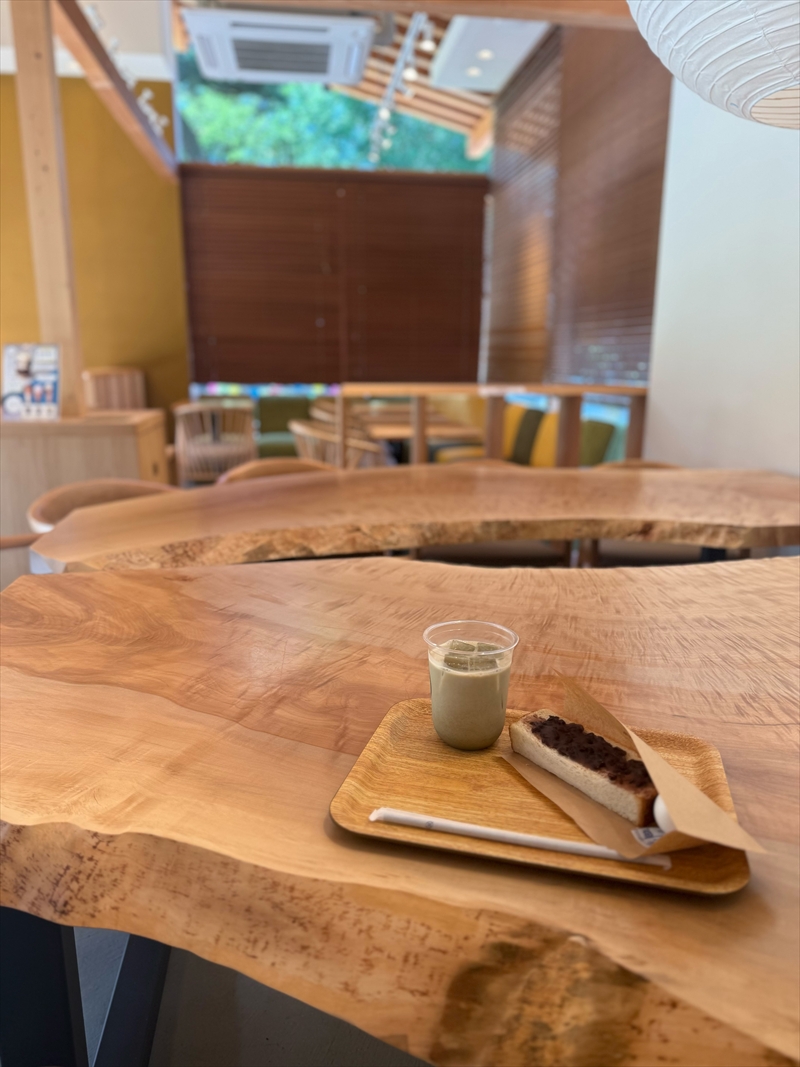 Inokuchi Coffee Roastery at Gifu Castle Rakuichi (Gifu, Japan)